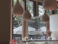 -VERIE BAKEHOUSE