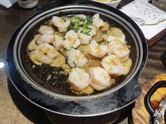-东口码头·烧鸽子·鱼头泡饼·地方菜(金鹰悦城店)
