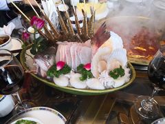 -小天鹅火锅·一线江景洪鼎旗舰店(洪崖洞店)