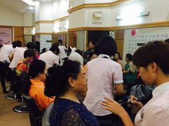 -维纳斯化妆摄影学校