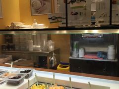 自助取餐区-三佰瑞冻酸奶(凯德MALL店)