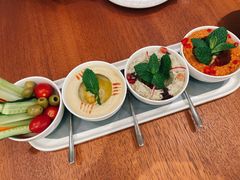 蘸酱拼盘-ELI FALAFEL Lebanese&Mediterranean黎巴嫩美食(富城路店)