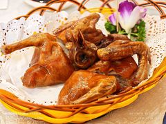 中山石岐冰皮乳鸽-津津名菜馆(绝没分店)