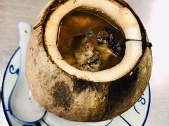 椰子炖乌骨鸡-達揚原味燉品(文明路店)
