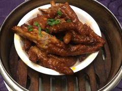 -河畔春天时尚餐厅