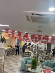 -米娜护肤造型