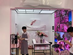-Dior迪奥(上海世茂广场店)
