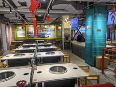 大堂-钢管厂五区小郡肝串串香火锅(人民广场店)