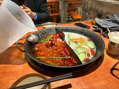 -周小明火锅(黑金冠社区店)