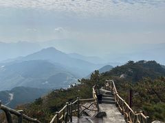 -罗田薄刀峰风景区