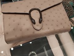 -Gucci(重庆IFS店)