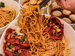 -李与白包子铺(桐梓林店)