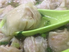 鲜肉小馄饨-老上海馄饨铺(浙江中路店)