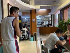 大堂-潮镇老尾牛杂(环城西路店)