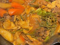 -山河屯铁锅炖·非遗东北菜(南山店)