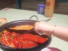 -憨铁匠老火锅(龙岗万科里店)
