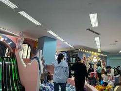 -孩子王(昆山招商花园城店)