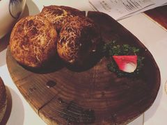 蘑菇馒头-卯时·龙光雅宴·精致锡帮菜(惠山古镇店)