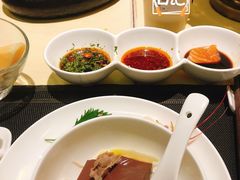 -余欢领鲜火锅(新街口店)