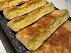 大黄黏米饼-奉天小馆·非遗东北菜(济南万象城店)