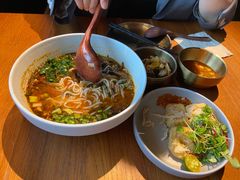 -SHAN山(前滩太古里店)