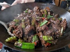 -牛八宝桂林米粉(八里庄店)