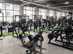 -岩顶健身(玄武店)