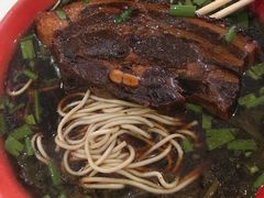 -小龙大肉面馆