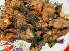 招牌椒盐牛蛙-老吕涮羊肉•东北原味烧烤•大油边•烤鱼(五角场店)