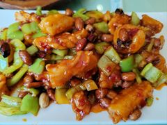 -桃子餐厅·天津菜(王顶堤总店)