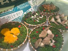 -芸山季·云南山珍菌火锅(人民广场来福士店)