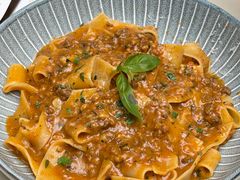 -潮一不贰·法式甜品·生日蛋糕·西式简餐(外滩店)