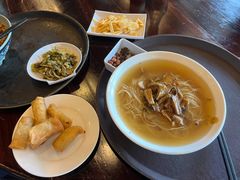 -重元寺香积厨素斋馆