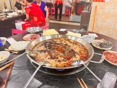 -储奇门鳝鱼火锅(总店)