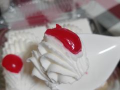 -红宝石·鲜奶小方(万航店)
