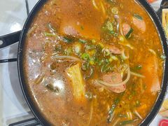 -肥汁米蘭香港米线(长宁来福士店)