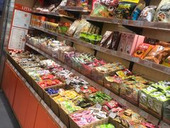 -来伊份(香积寺路店)