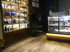-星巴克臻选(周浦万达店)