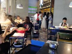 大堂-锅说大脸毛肚重庆老火锅(佐阾店)