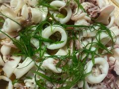 鱿鱼蒸豆腐-鑫悦楼煎蟹·16年海鲜大排档