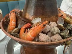 -一口猪海鲜浑锅·东北家常菜