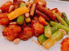 -泓历皇朝酒店(东亭店)