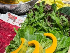 -犇鼎牛潮汕牛肉火锅(新辰里学清路店)