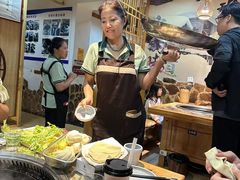 -锅老头海鲜铁锅炖