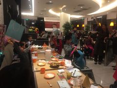 -必胜客(康华路店)