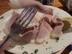 -羽深肉铺 Steak & Wine