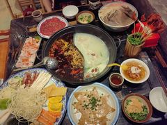 -周小明火锅(黑金冠社区店)