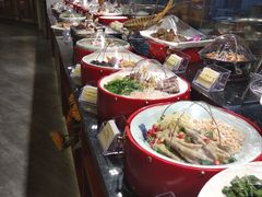 -万重锦·人文川菜馆(骡马市店)