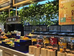 -川骄海鲜自助(王府井奥莱UP TOWN店原世界之花店)