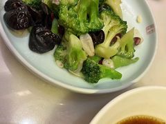 -小吊梨汤·北京菜·烤鸭(长安商场-首都博物馆店)